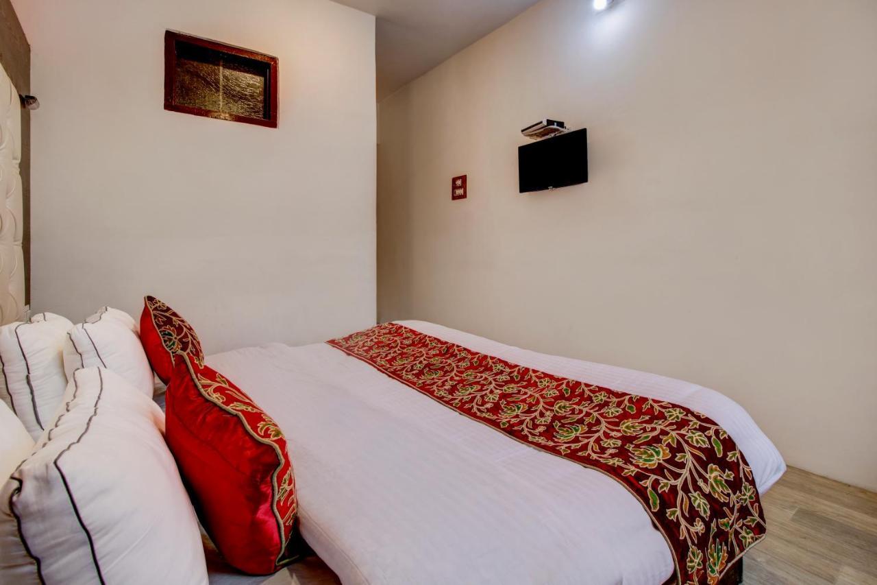 Hotel Royal Hameed Srinagar  Exterior photo